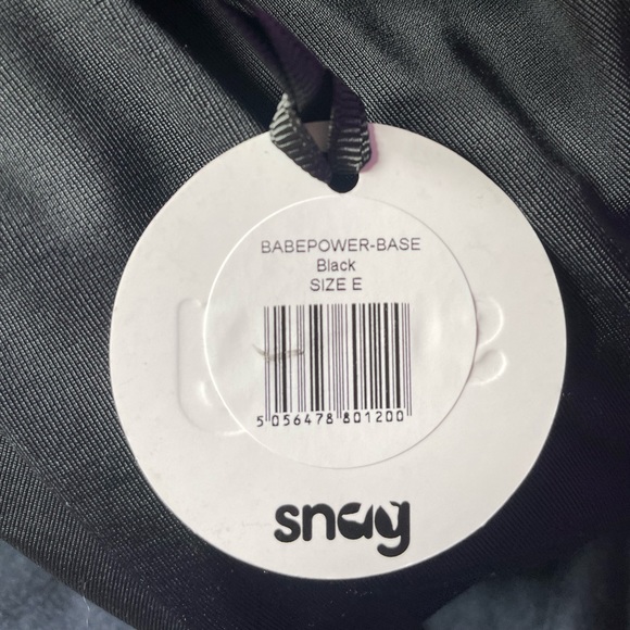 Snag Black Bikini in sizes E Bottoms and F Top - Picture 6 of 9